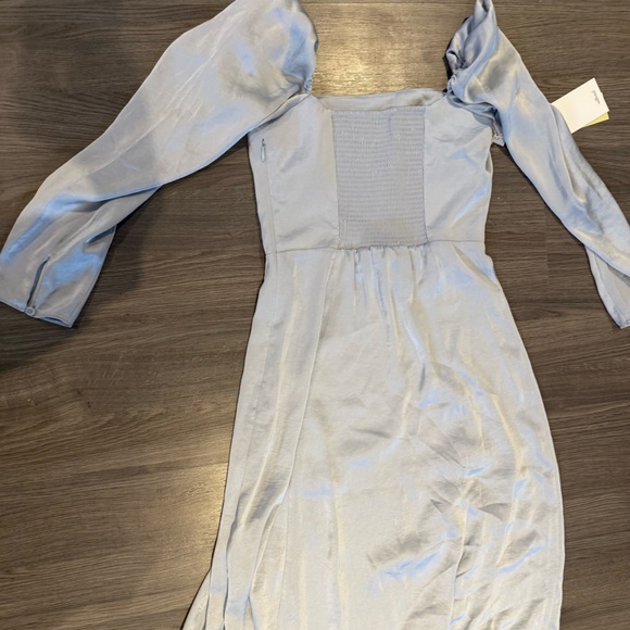 Aritzia Wilfred satin midi dress - Picture 3 of 4